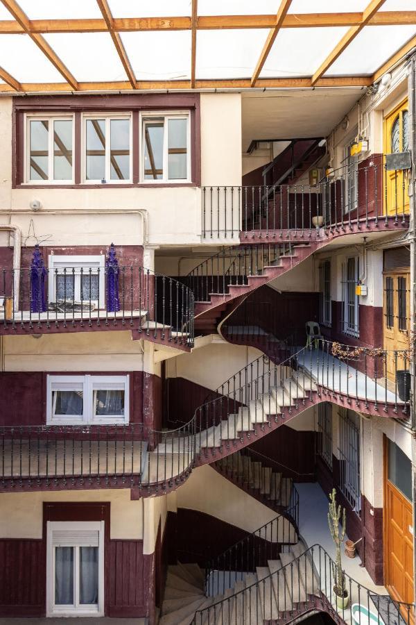 Le 17 Madeleine Apartment Besancon Luaran gambar